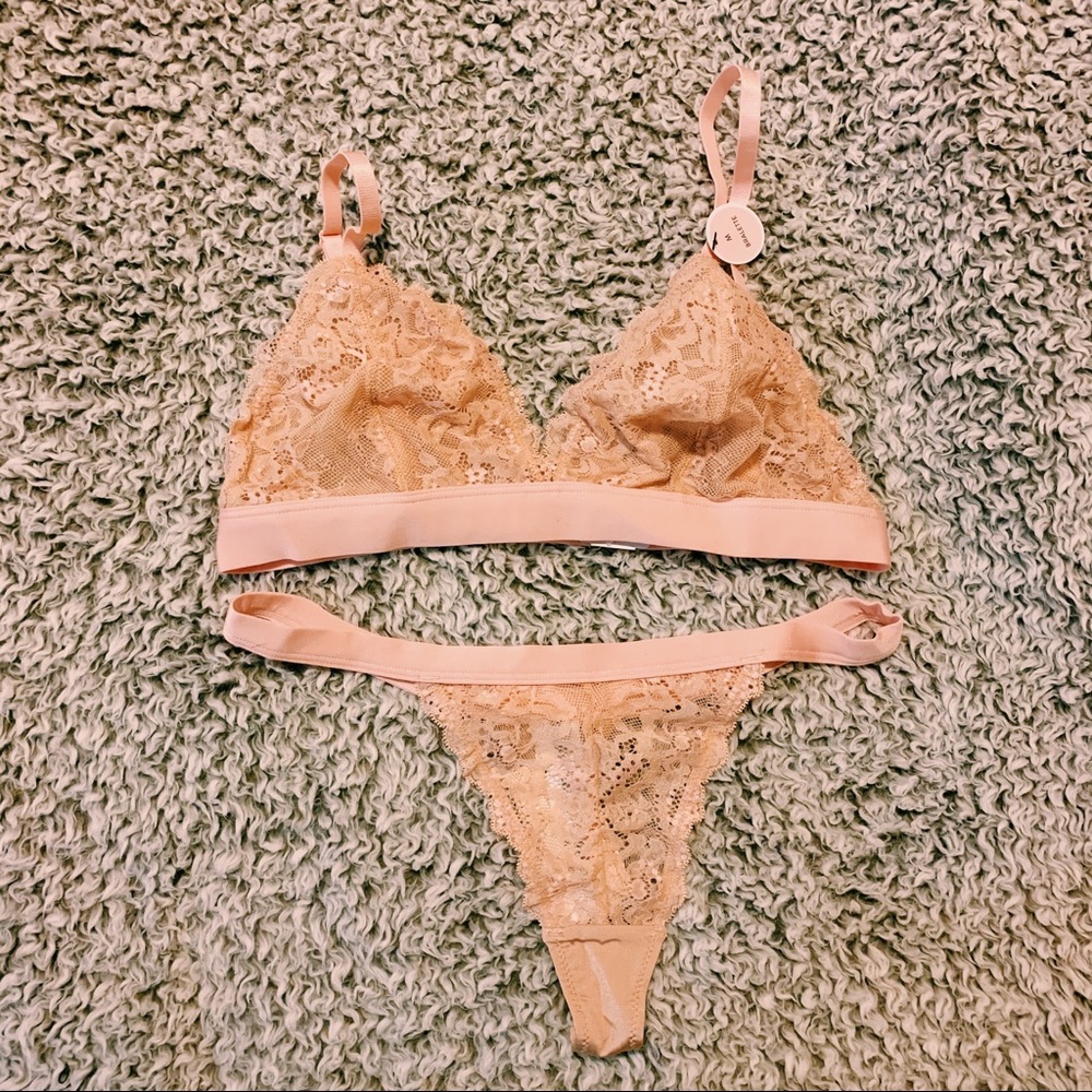 Bralette & thong set